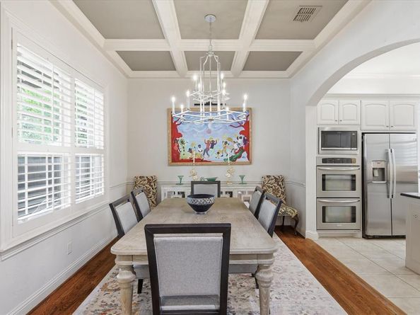 605  Montgomery Street , Fort Worth Texas 76107