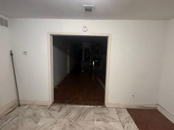 4111  De Lee Street , Dallas Texas 75227