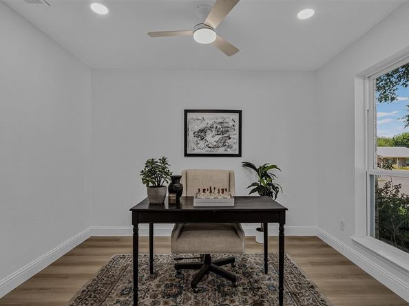 6  collins Court , Richardson Texas 75081