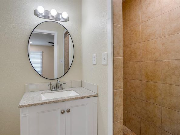 1208  Warden Street , Benbrook Texas 76126