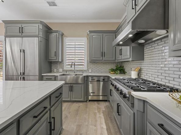 2601  Sir Gawain Lane , Lewisville Texas 75056