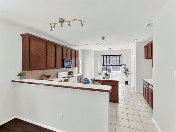 3726  Goose Creek Parkway , Garland Texas 75040