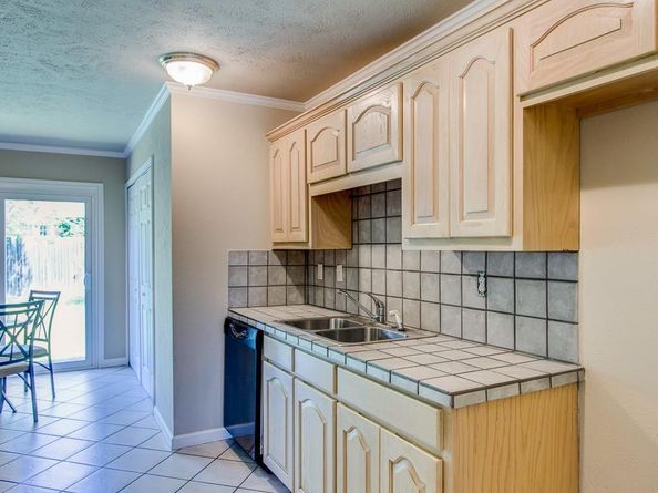 631  Valley View Drive , Allen Texas 75002