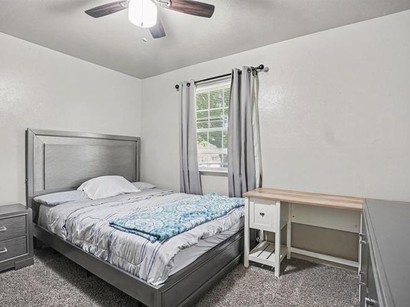 618  Thrush Avenue , Duncanville Texas 75116