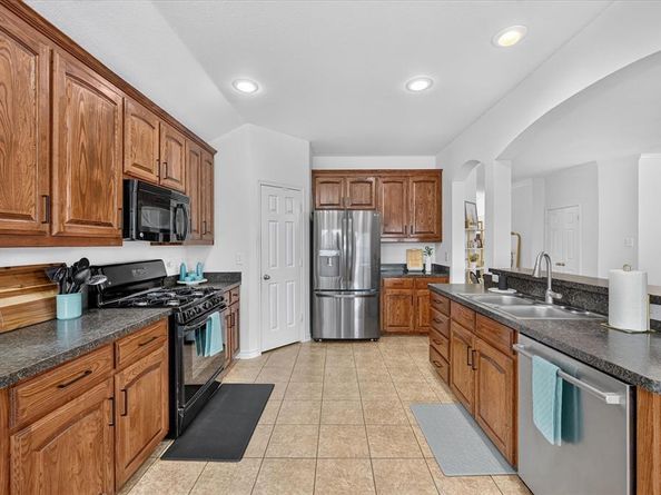 6040  Walleye Drive , Fort Worth Texas 76179
