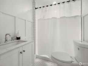 2219 Fairview Avenue E 6, Seattle WA 98102