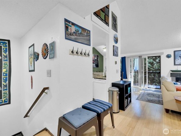 15370 62nd Avenue S B4, Tukwila WA 98118