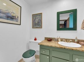 15370 62nd Avenue S B4, Tukwila WA 98118