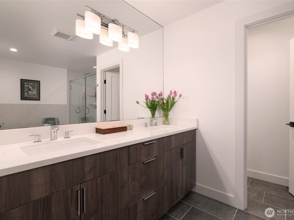 13532 Phelps Road NE, Bainbridge Island WA 98110