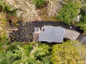 13532 Phelps Road NE, Bainbridge Island WA 98110