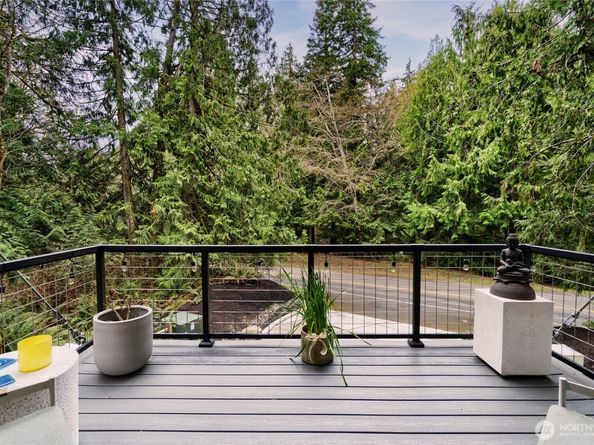 13532 Phelps Road NE, Bainbridge Island WA 98110