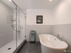 13532 Phelps Road NE, Bainbridge Island WA 98110