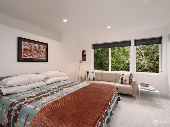 13532 Phelps Road NE, Bainbridge Island WA 98110