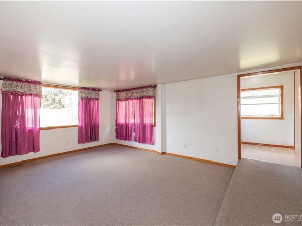 3709 Trenton Ave NE, Bremerton WA 98310