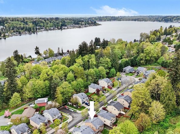 1023 117th Drive SE, Lake Stevens WA 98258