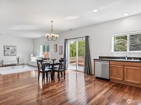 23031 27th Drive SE, Bothell WA 98021