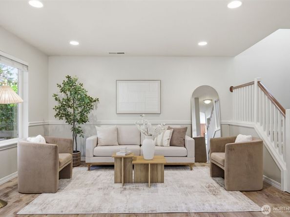 36706 SE Gravenstein Court, Snoqualmie WA 98065