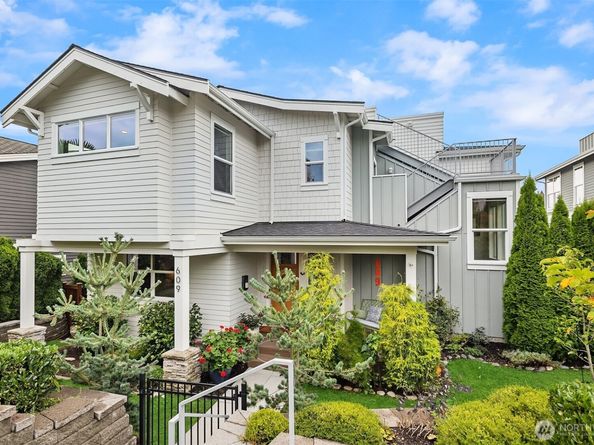 609 1st Street, Kirkland WA 98033