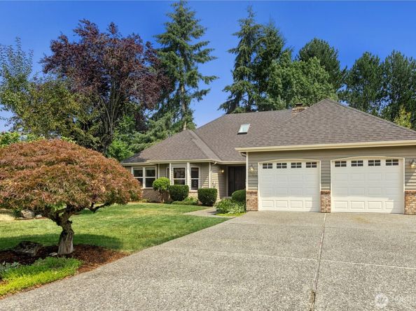 17102 NE 37th Place, Bellevue WA 98008