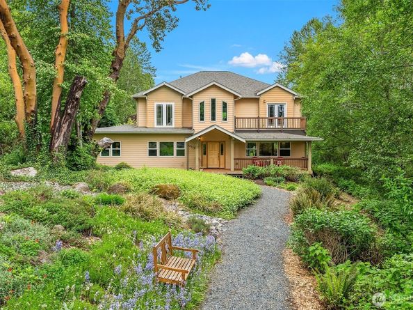 14730 75th Avenue NE, Kenmore WA 98028
