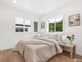 4004 Courtland Place S, Seattle WA 98118