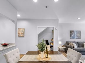 9039 NE Juanita Drive 104, Kirkland WA 98034