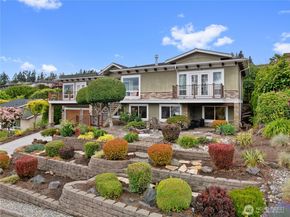 413 174th Place NE, Bellevue WA 98008