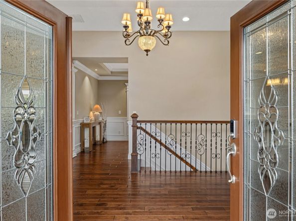 413 174th Place NE, Bellevue WA 98008