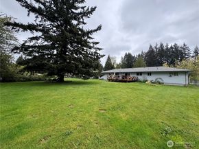 5149 Sandra Lane NE, Bremerton WA 98311