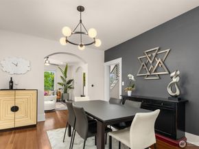 325 23rd Avenue E, Seattle WA 98112
