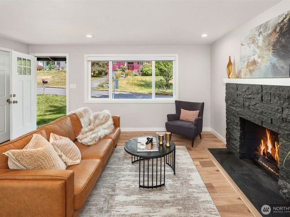 12625 169th Avenue SE, Renton WA 98059