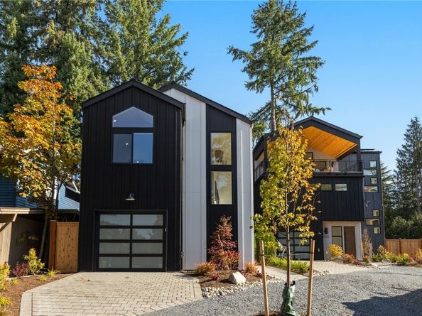 1518 NE 113th Street, Seattle WA 98125