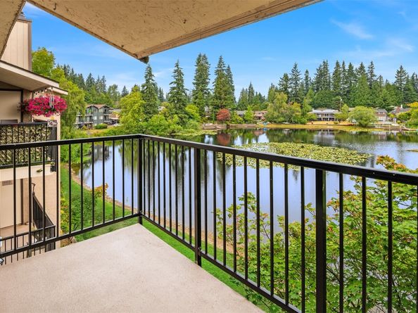 323 75th Street SE C66, Everett WA 98203