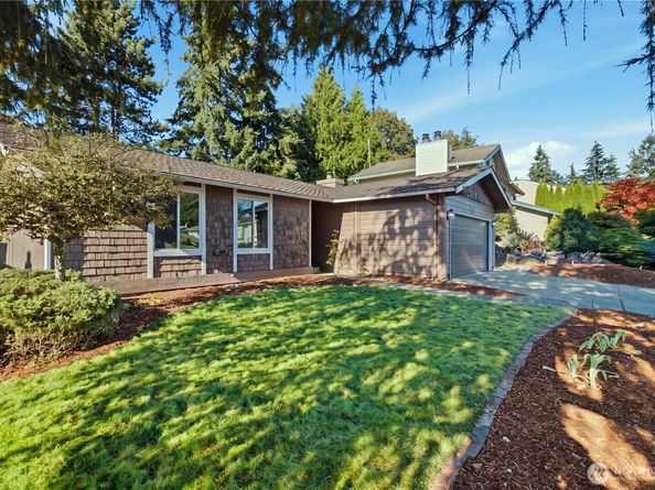 15952 SE 176th Place, Renton WA 98058
