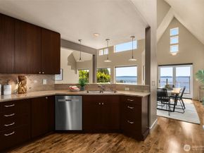 4622 57th Avenue SW, Seattle WA 98116