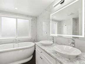 11636 13th Avenue SW, Burien WA 98146