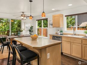 18430 134th Place NE, Woodinville WA 98072
