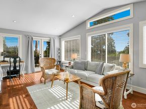 11239 NE 91st Street, Kirkland WA 98033