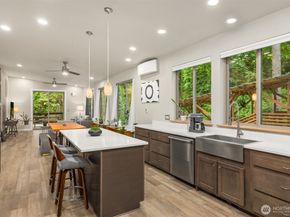 9720 NE Lofgren Road, Bainbridge Island WA 98110