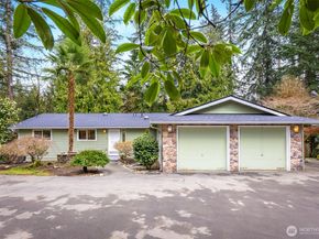 15727 Cascadian Way, Bothell WA 98012
