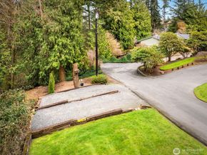 15727 Cascadian Way, Bothell WA 98012