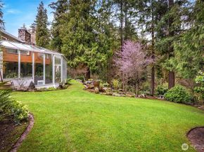 15727 Cascadian Way, Bothell WA 98012