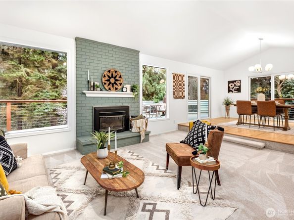 15727 Cascadian Way, Bothell WA 98012