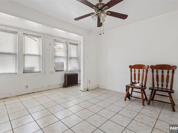 1209 6th, North Bergen NJ 07047