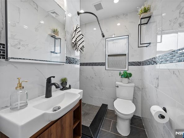 184 2nd Street, Englewood NJ 07631