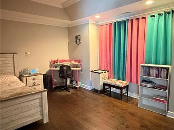 119 Lakeview Avenue, Leonia NJ 07605