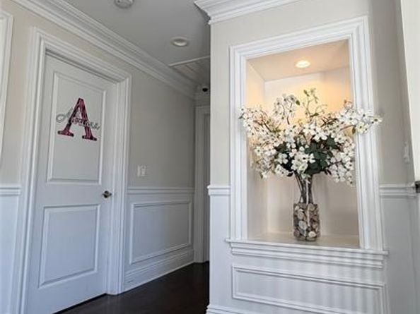 119 Lakeview Avenue, Leonia NJ 07605