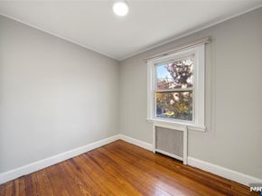 539 Hillside Street, Ridgefield NJ 07657