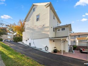 539 Hillside Street, Ridgefield NJ 07657