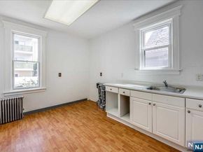 530 Liberty Avenue, Jersey City NJ 07307